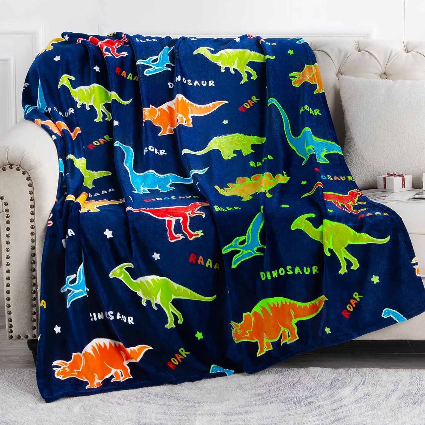 Dinosaur Blanket - Glow in The Dark 50"x60"