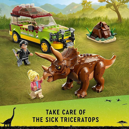 LEGO Jurassic Park Triceratops Research 76959 Jurassic World Toy, Featuring a Buildable Ford Explorer Car Toy and Dinosaur Figure